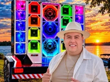 Download REY VAQUEIRO EM BELEM PEDAL E CAIXA PRA PAREDAO FRANGO CDS